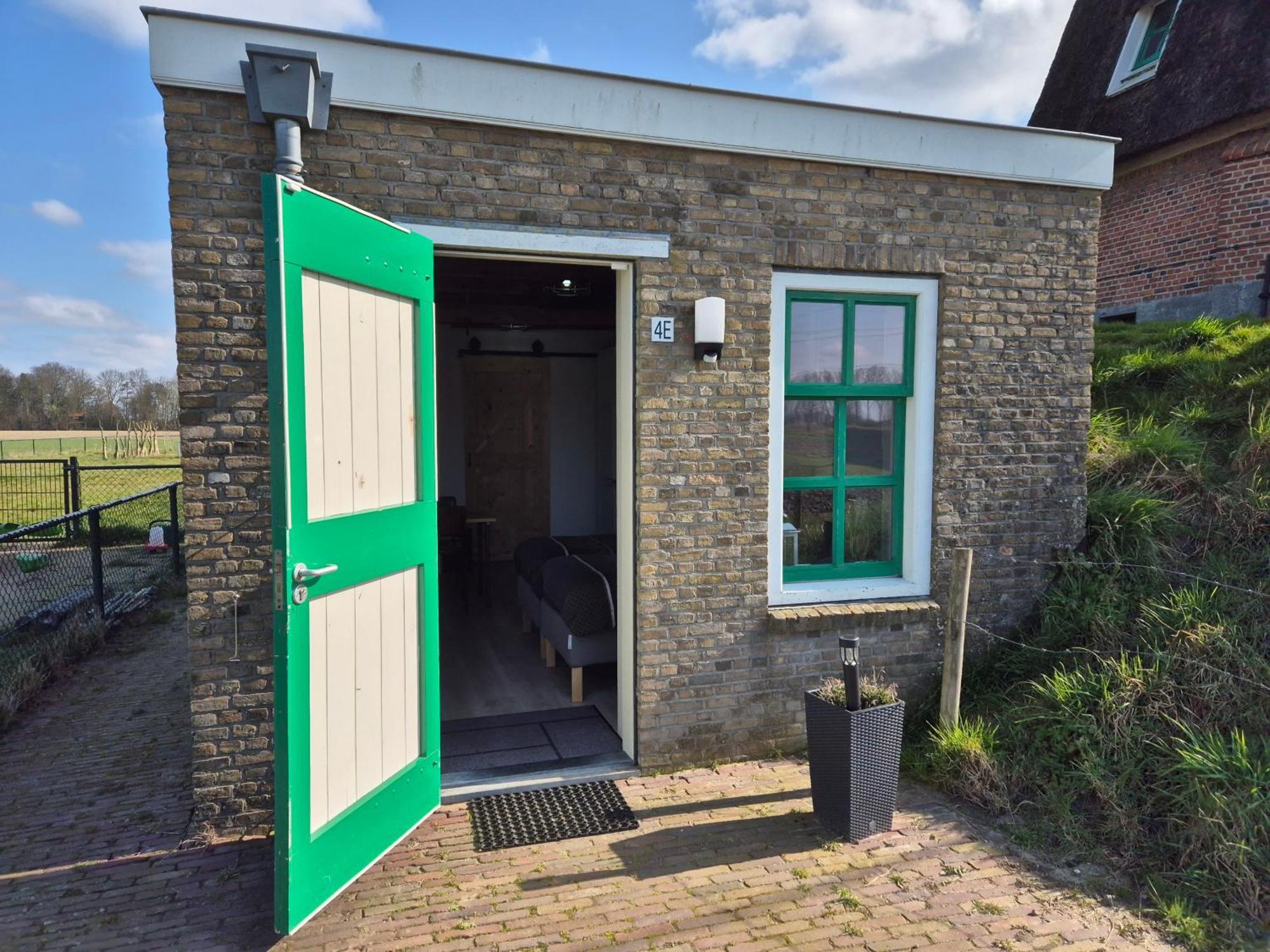 Slapen Aan De Voet Van De Molen Ovezande Luaran gambar